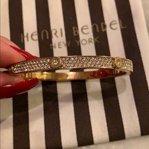 Miss Bendel Glitz Bangle